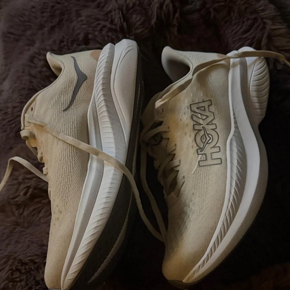 Hoka Women's Running Shoes - Cream - Picture 3 of 5